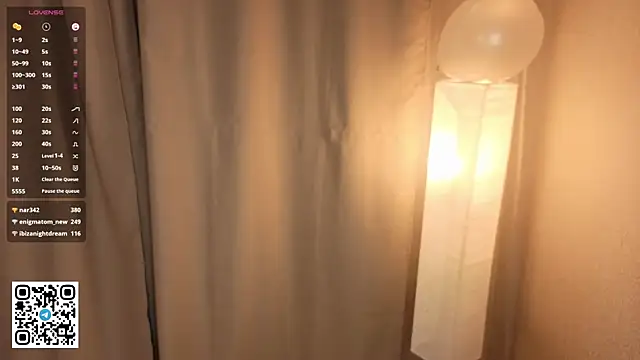 Live webcam thumbnail of EuniceRaymundo from . Watch my show!