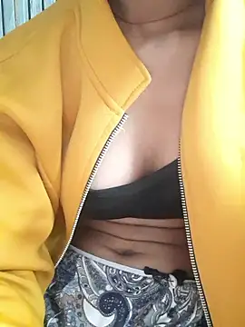 Webcam Model (Ragini-Devi)  is live.Free join now!