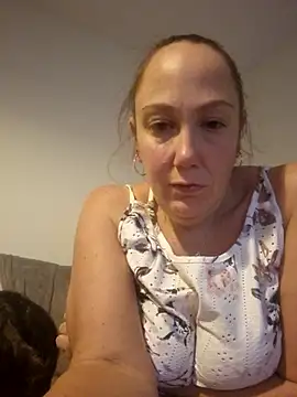 Webcam Model (Wisie_Cutie)  is live.Free join now!