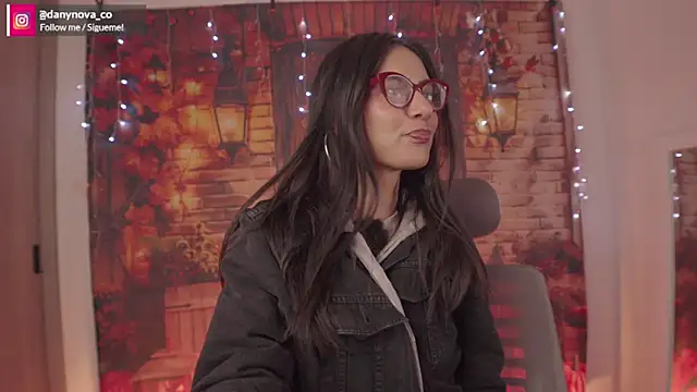 danynova_co - DanyNova_Co's free webcam - UK Sex Cams