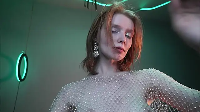  ginger_hugs chat room