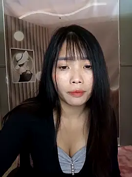 fish_yellow - Fish_yellow's free webcam - UK Sex Cams