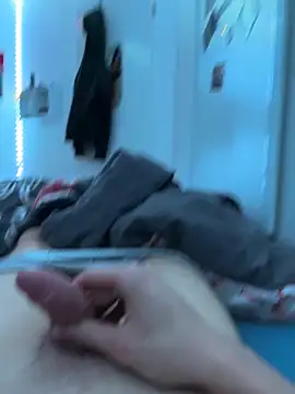 lath13 (M twink) - Ejac