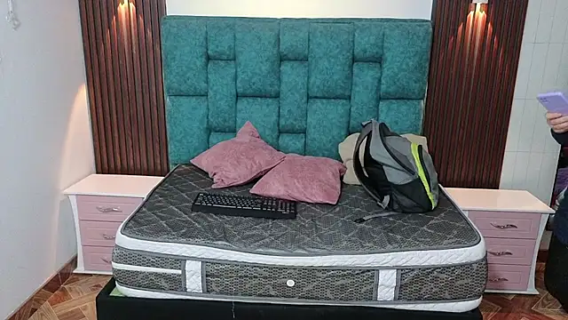 AyananSin webcam stripchat model stream image