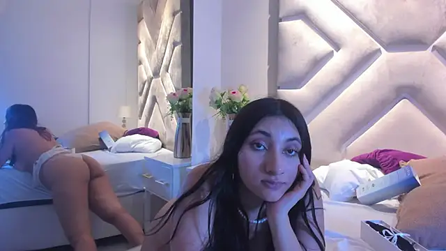 mile__cutte (F teen) - llena de aceite mi cuerpo