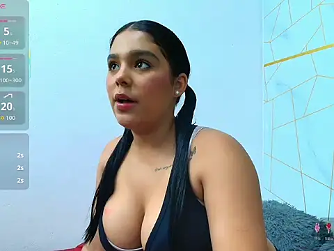 sophie_walker17 (F teen) - Tits Out And Caress Them