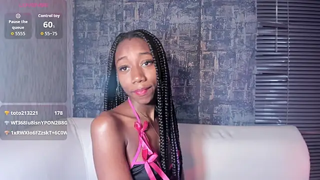  NathalyLeen chat room