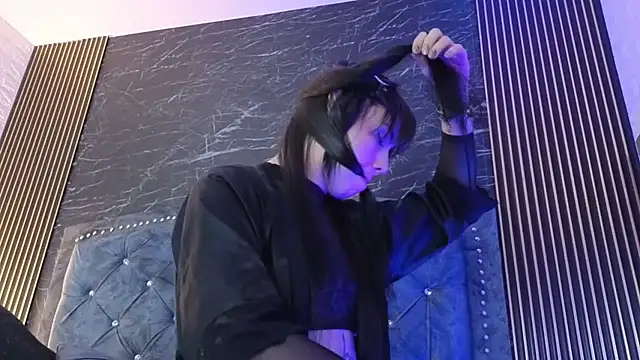 diosagolden (T young) - a finger in my ass