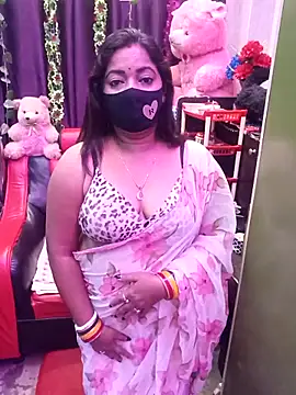 Webcam Model (ella_mariya)  is live.Free join now!