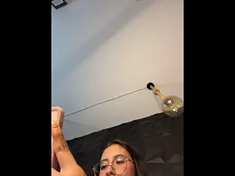  Juanita-Diaz chat room