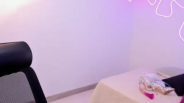 sam_clark - Sam_Clark's free webcam