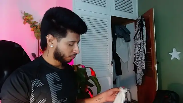 colby_brown03 - Colby_brown03's free webcam - UK Sex Cams