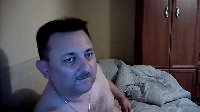 novy73 - Novy73's free webcam - UK Sex Cams