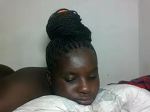 hotebbbyy (F teen) - squirt