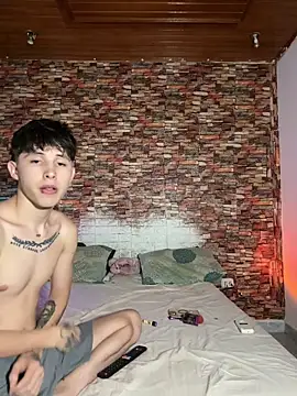 G_Poseidon_y_Clo... Live Webcam on Stripchat