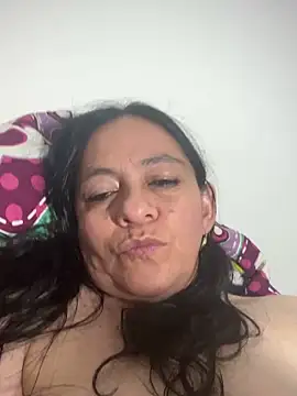 Webcam Model (Freya_Artemisa)  is live.Free join now!