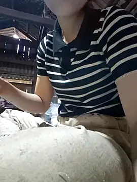 cincin_677 live cam screenshot female on TokenKeno — Tip, Play & Watch Live Cams