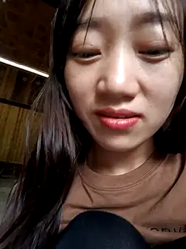 Webcam Model (Zhan99999)  is live.Free join now!