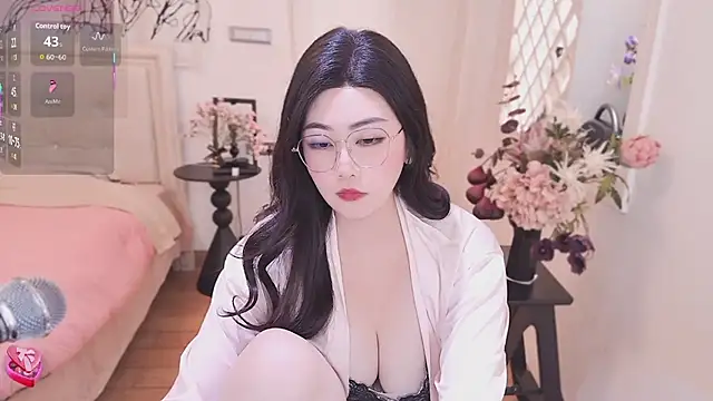 tingdie (F young) - 脱掉外套＋小粉控制5分钟