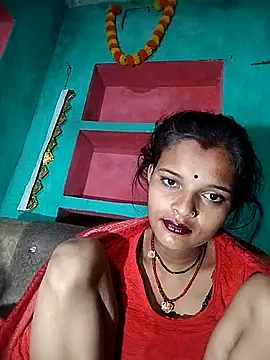 Webcam Model (Maya_bhoji)  is live.Free join now!