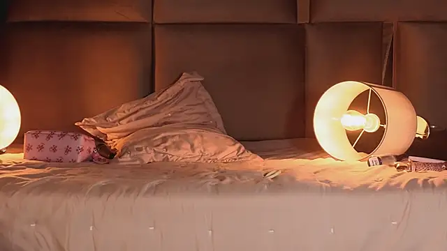 angelinepossy live cam