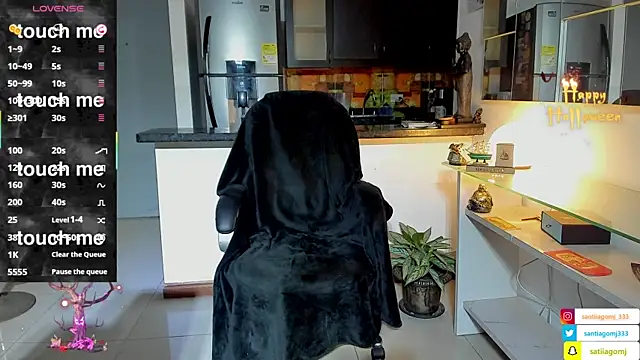 Live webcam thumbnail of Dominic_Joness from co. Watch my show!