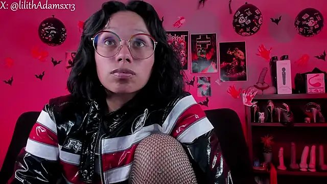 lilith-deveraux - Lilith-deveraux's free webcam - UK Sex Cams