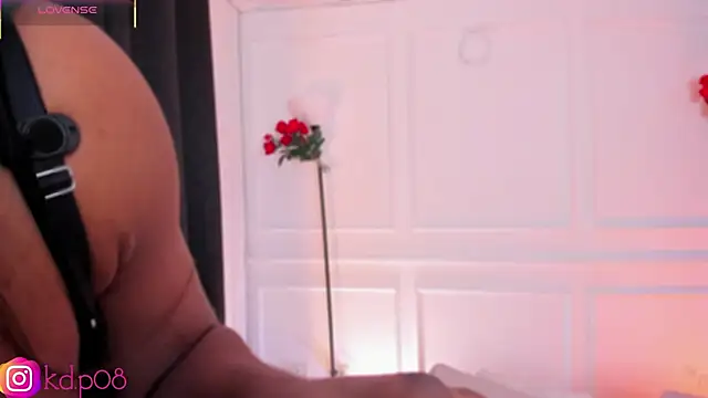 shannol_ryan - Shannol_ryan's free webcam - UK Sex Cams