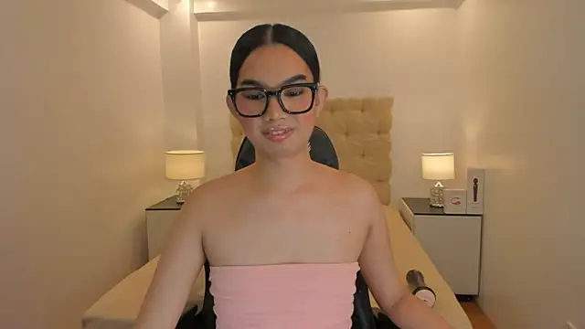 lovableXnaughty_lily