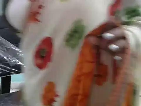 sexyrashmika (F milf) - boobs show