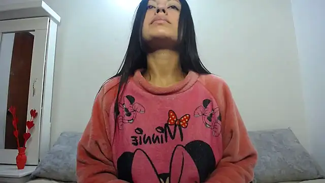 taylormegan - Taylormegan's free webcam - UK Sex Cams