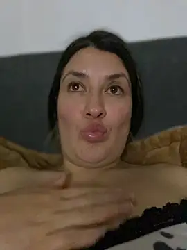 Abby-LS from StripChat is Freechat