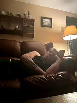 stephanie1984 (Ask my age) - Shower naked private