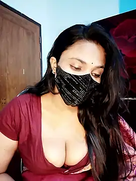 Webcam Model (Tina-Sen)  is live.Free join now!