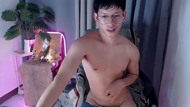 pinkcock_froi2305 - Pinkcock_froi2305's free webcam - UK Sex Cams