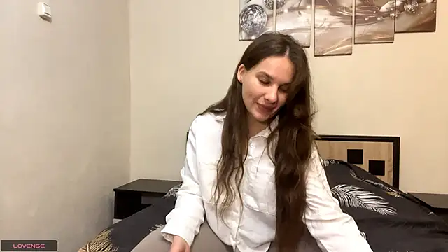 luna_blossom - Luna_Blossom's free webcam - UK Sex Cams