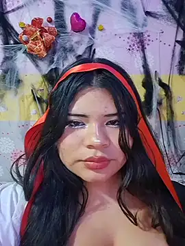 Webcam Model (Ca-Nel4)  is live.Free join now!