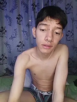 heyy_noah11 (M twink) - Fingers ass