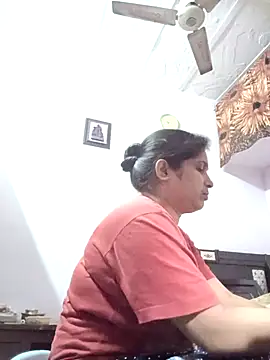 aliya-jaan71 webcam stripchat model stream image