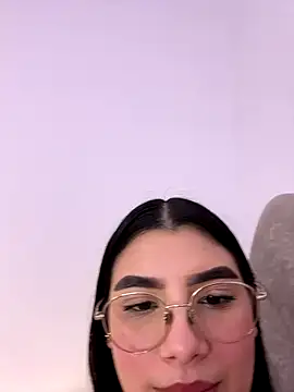 julietalcl (F young) - DILDO PUSSY