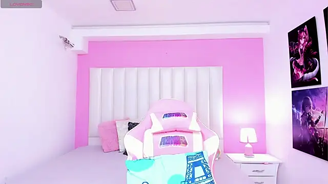 rreginax - Rreginax's free webcam - UK Sex Cams