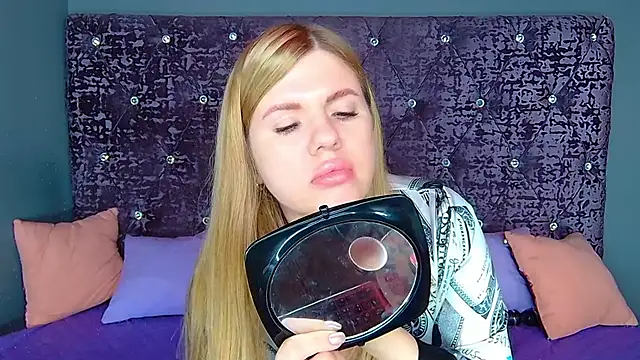 NoraBigAss live cam screenshot female on Ohstagram — Live Cams & Adult Streams