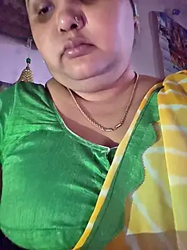 kiyara7 - Kiyara7's free webcam - UK Sex Cams