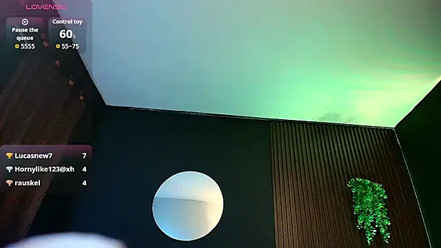 Aaron_Jassell1's Stripchat show and profile