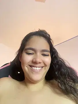 victoriacarmo - Victoriacarmo's free webcam - UK Sex Cams