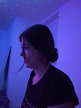 Webcam Model (majo_gallego)  is live.Free join now!