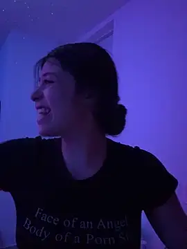 majo_gallego (F teen) - Flash boobs