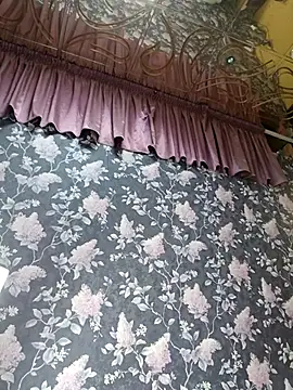 Webcam Model (Dari_Toy_)  is live.Free join now!