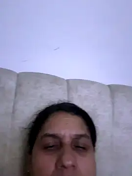 siri_duque live cam screenshot female from Colombia on TokenKeno — Tip, Play & Watch Live Cams