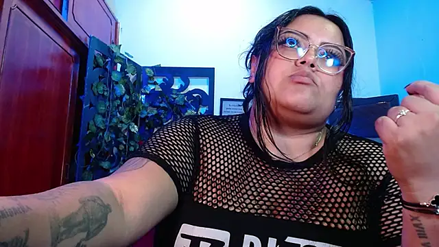 moon_sunflower - Moon_sunflower's free webcam - UK Sex Cams